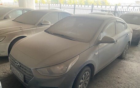 Hyundai Solaris II рестайлинг, 2019 год, 1 000 000 рублей, 2 фотография
