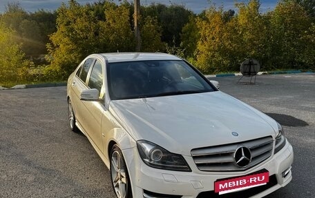 Mercedes-Benz C-Класс, 2012 год, 1 450 000 рублей, 6 фотография