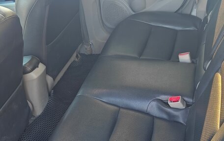 Honda Insight II рестайлинг, 2010 год, 850 000 рублей, 16 фотография