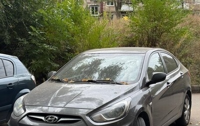Hyundai Solaris II рестайлинг, 2013 год, 760 000 рублей, 1 фотография