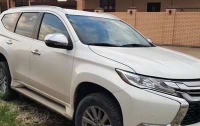 Mitsubishi Pajero Sport III рестайлинг, 2017 год, 2 800 000 рублей, 1 фотография