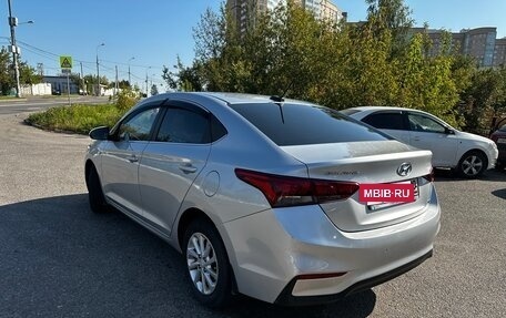 Hyundai Solaris II рестайлинг, 2017 год, 1 250 000 рублей, 5 фотография