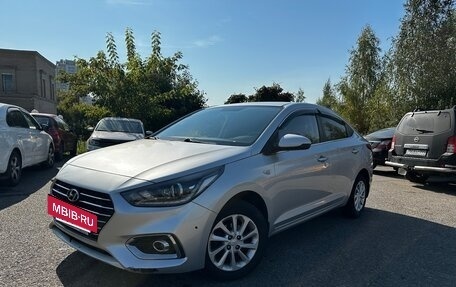 Hyundai Solaris II рестайлинг, 2017 год, 1 250 000 рублей, 7 фотография