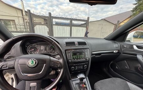Skoda Octavia RS, 2012 год, 1 350 000 рублей, 20 фотография