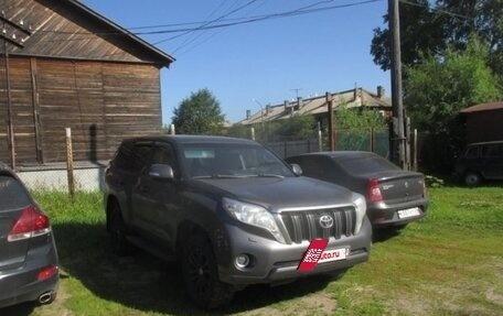 Toyota Land Cruiser Prado 150 рестайлинг 2, 2013 год, 2 350 000 рублей, 6 фотография
