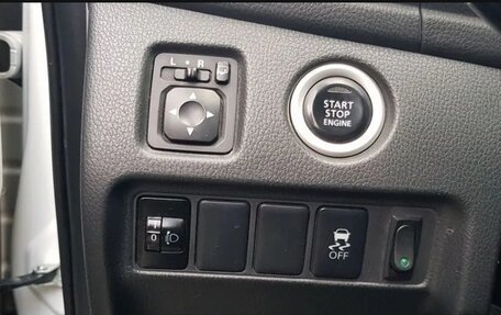 Mitsubishi Pajero Sport III рестайлинг, 2017 год, 2 800 000 рублей, 3 фотография