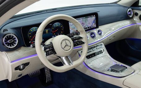 Mercedes-Benz E-Класс, 2021 год, 5 190 000 рублей, 13 фотография