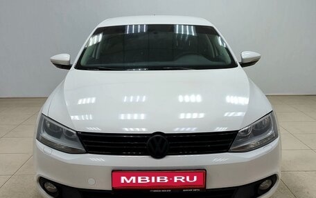 Volkswagen Jetta VI, 2013 год, 780 000 рублей, 2 фотография