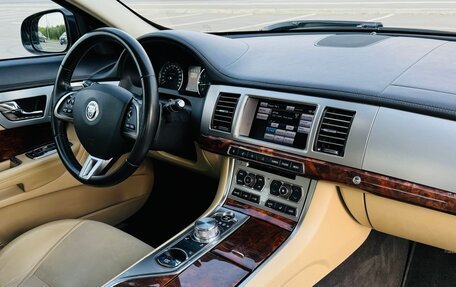 Jaguar XF I рестайлинг, 2011 год, 1 700 000 рублей, 17 фотография