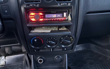 Hyundai Getz I рестайлинг, 2005 год, 300 000 рублей, 14 фотография