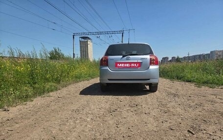 Toyota Corolla, 2005 год, 570 000 рублей, 5 фотография
