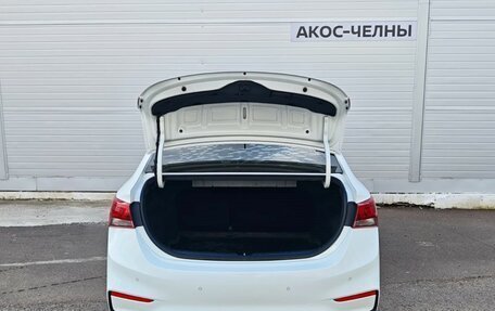 Hyundai Solaris II рестайлинг, 2017 год, 1 190 000 рублей, 8 фотография