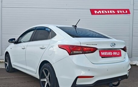 Hyundai Solaris II рестайлинг, 2017 год, 1 190 000 рублей, 5 фотография
