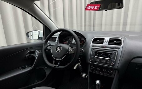 Volkswagen Polo VI (EU Market), 2017 год, 1 249 000 рублей, 7 фотография