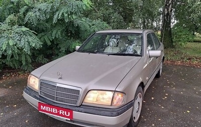 Mercedes-Benz C-Класс, 1995 год, 280 000 рублей, 1 фотография