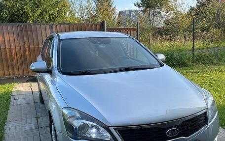 KIA cee'd I рестайлинг, 2010 год, 750 000 рублей, 2 фотография