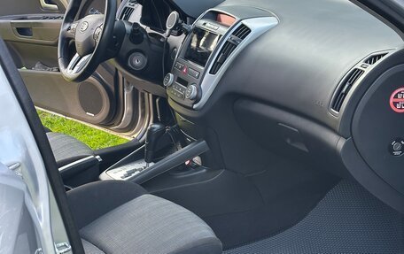 KIA cee'd I рестайлинг, 2010 год, 750 000 рублей, 20 фотография