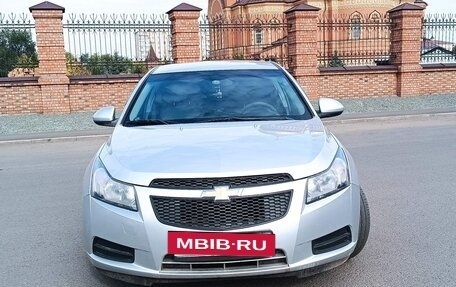 Chevrolet Cruze II, 2012 год, 860 000 рублей, 10 фотография