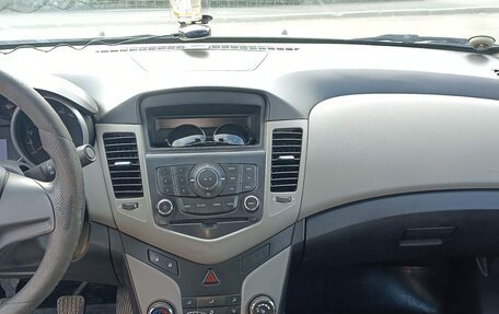 Chevrolet Cruze II, 2012 год, 860 000 рублей, 13 фотография