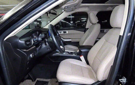 Ford Explorer VI, 2020 год, 2 900 000 рублей, 8 фотография