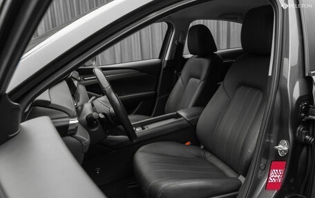 Mazda 6, 2019 год, 2 760 000 рублей, 11 фотография