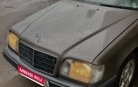Mercedes-Benz E-Класс, 1995 год, 350 000 рублей, 4 фотография