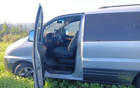 Hyundai Starex I рестайлинг, 2002 год, 585 000 рублей, 4 фотография