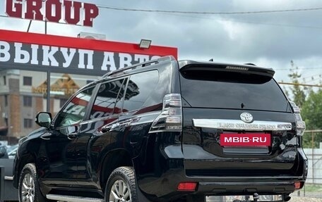 Toyota Land Cruiser Prado 150 рестайлинг 2, 2017 год, 3 350 000 рублей, 10 фотография