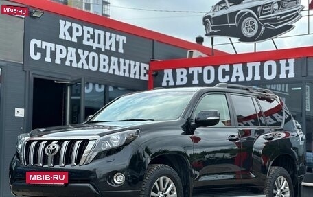 Toyota Land Cruiser Prado 150 рестайлинг 2, 2017 год, 3 350 000 рублей, 6 фотография