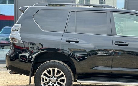 Toyota Land Cruiser Prado 150 рестайлинг 2, 2017 год, 3 350 000 рублей, 16 фотография