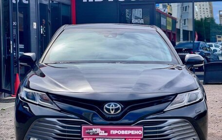 Toyota Camry, 2018 год, 2 129 000 рублей, 5 фотография