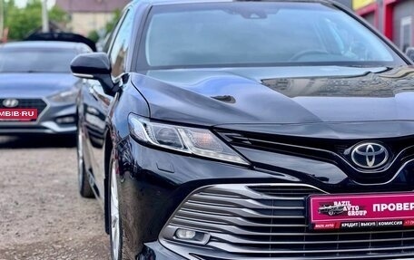 Toyota Camry, 2018 год, 2 129 000 рублей, 3 фотография