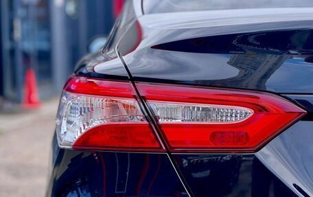 Toyota Camry, 2018 год, 2 129 000 рублей, 23 фотография