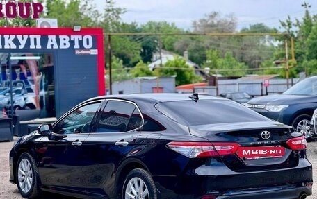Toyota Camry, 2018 год, 2 129 000 рублей, 16 фотография