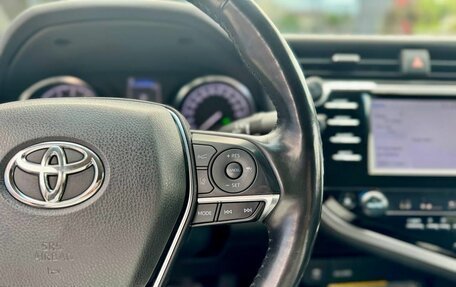 Toyota Camry, 2018 год, 2 129 000 рублей, 27 фотография