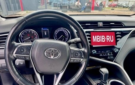 Toyota Camry, 2018 год, 2 129 000 рублей, 28 фотография