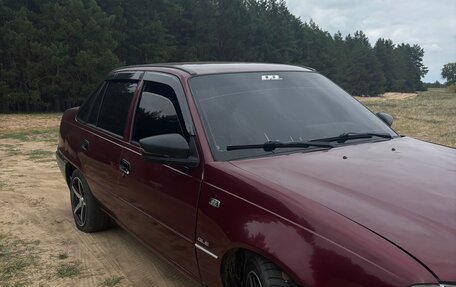 Daewoo Nexia I рестайлинг, 1999 год, 140 000 рублей, 3 фотография