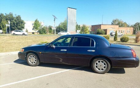 Lincoln Town Car III рестайлинг, 1998 год, 1 300 000 рублей, 3 фотография