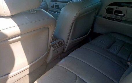 Lincoln Town Car III рестайлинг, 1998 год, 1 300 000 рублей, 5 фотография
