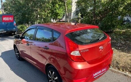 Hyundai Solaris II рестайлинг, 2012 год, 670 000 рублей, 4 фотография