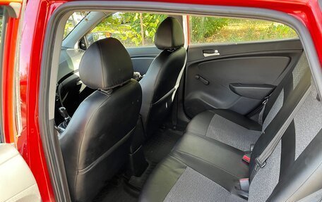 Hyundai Solaris II рестайлинг, 2012 год, 670 000 рублей, 20 фотография