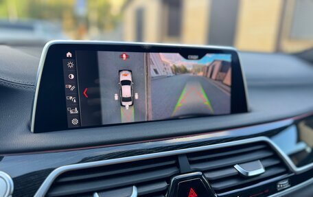 BMW 7 серия, 2018 год, 4 300 000 рублей, 19 фотография