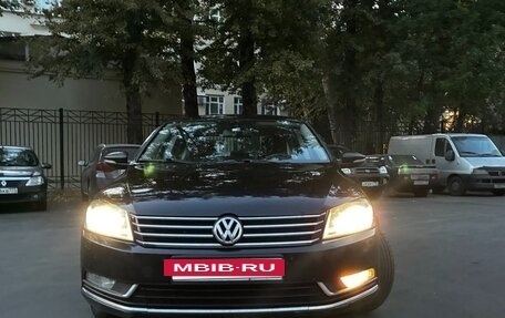 Volkswagen Passat B7, 2013 год, 750 000 рублей, 3 фотография