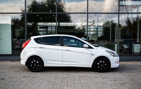 Hyundai Solaris II рестайлинг, 2016 год, 950 000 рублей, 8 фотография