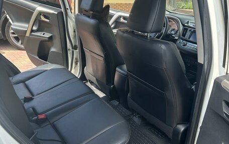 Toyota RAV4, 2013 год, 2 100 000 рублей, 5 фотография