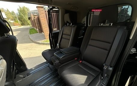 Nissan Serena IV, 2018 год, 1 950 000 рублей, 11 фотография