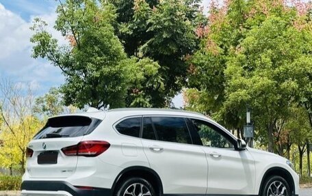 BMW X1, 2022 год, 2 850 001 рублей, 5 фотография