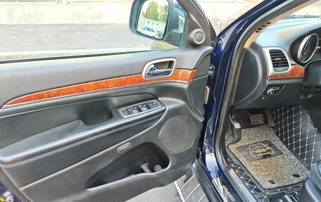 Jeep Grand Cherokee, 2012 год, 1 800 000 рублей, 18 фотография