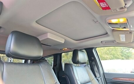 Jeep Grand Cherokee, 2012 год, 1 800 000 рублей, 29 фотография