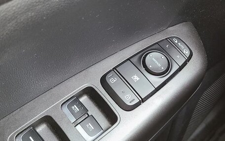 KIA Sportage IV рестайлинг, 2018 год, 2 550 000 рублей, 19 фотография
